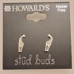 Howard stud buds nickel free giraffe silvertone earrings